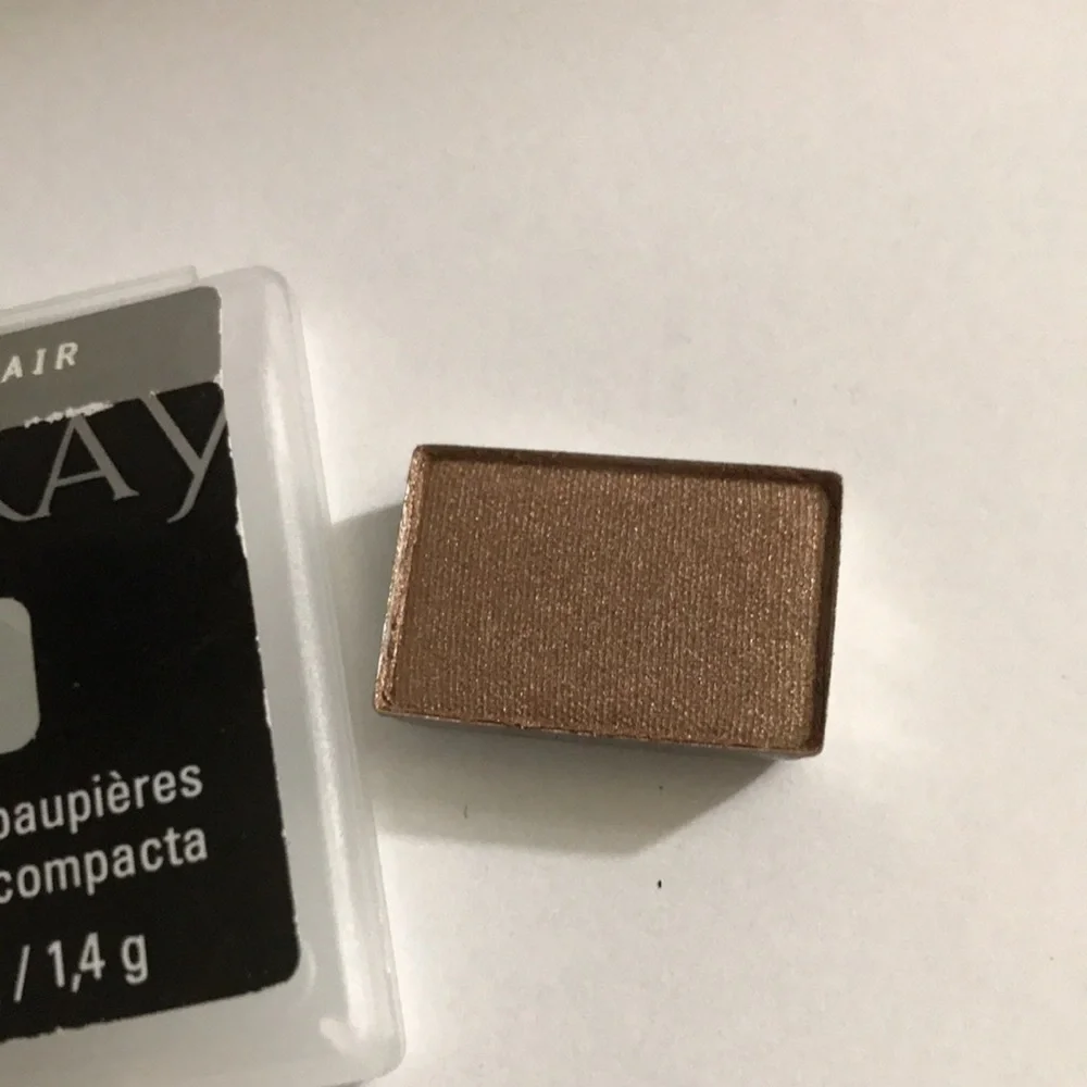 Mary Kay eye shadow